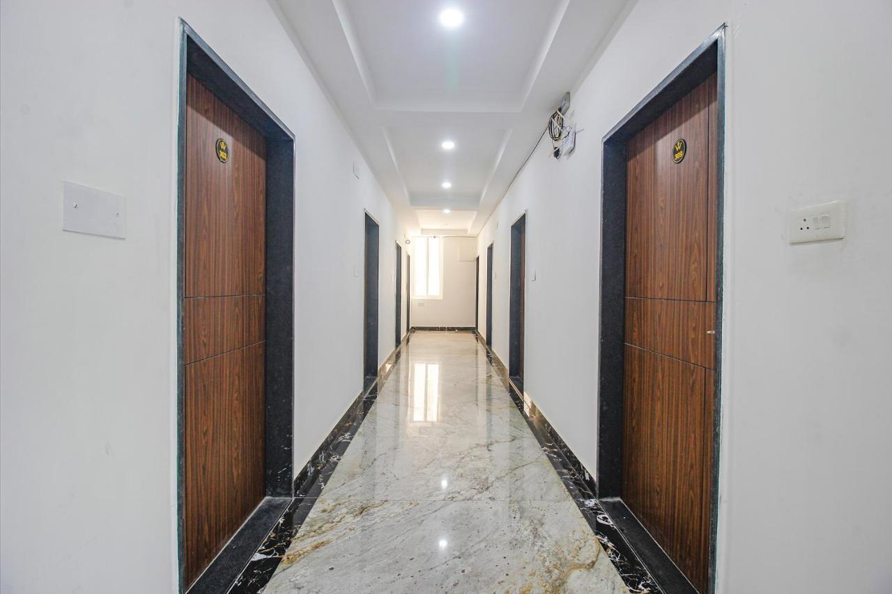 Fabhotel W Grand Suites - Nr Lanco Hills, Manikonda Hyderabad Ngoại thất bức ảnh